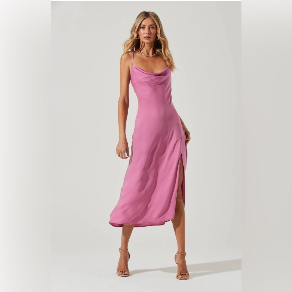 ASTR the Label - Gaia Midi Dress - Size M